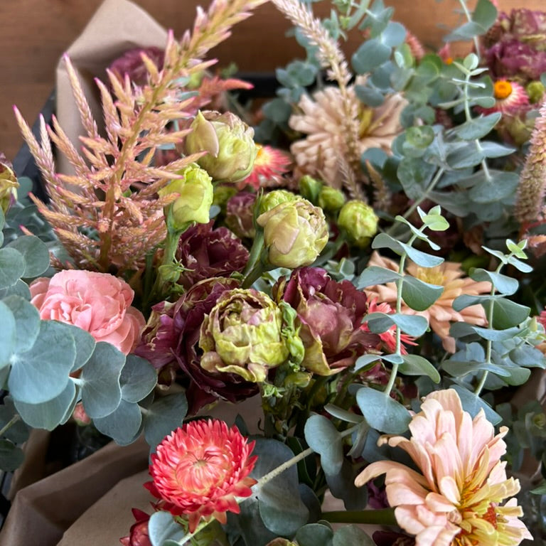 The Big Love - Fresh Flower Arrangement