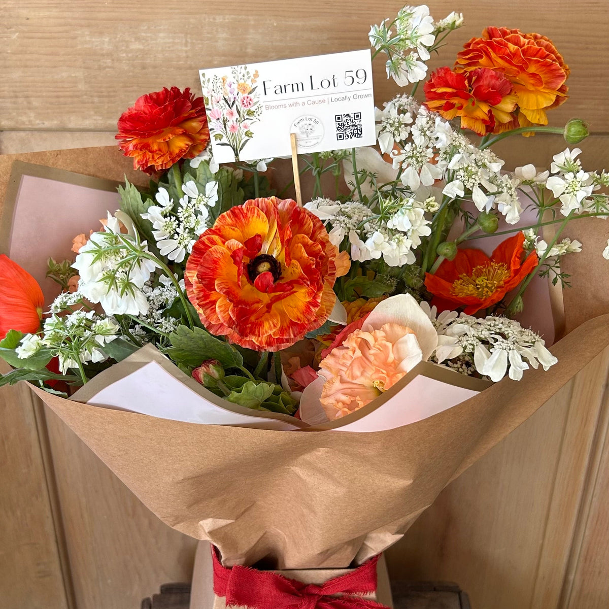 Elizabeth - To Go Bouquet